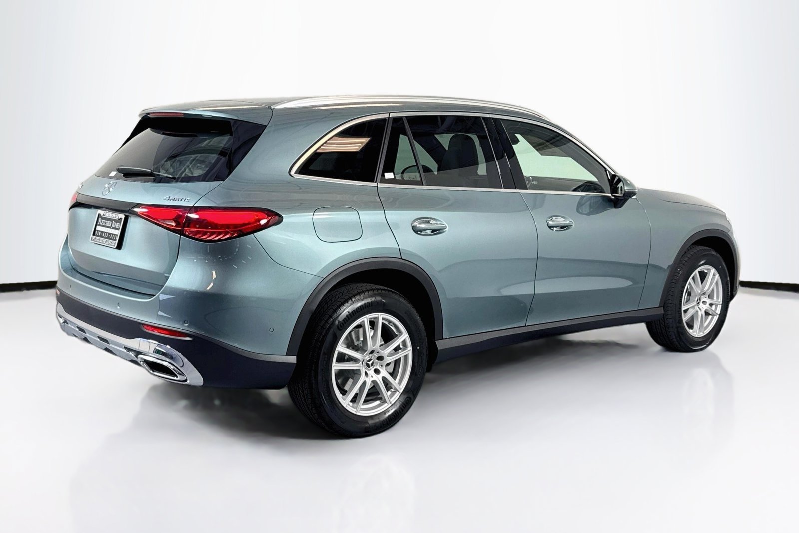 New 2026 Verde Silver Metallic Mercedes-Benz GLC 300 image 5