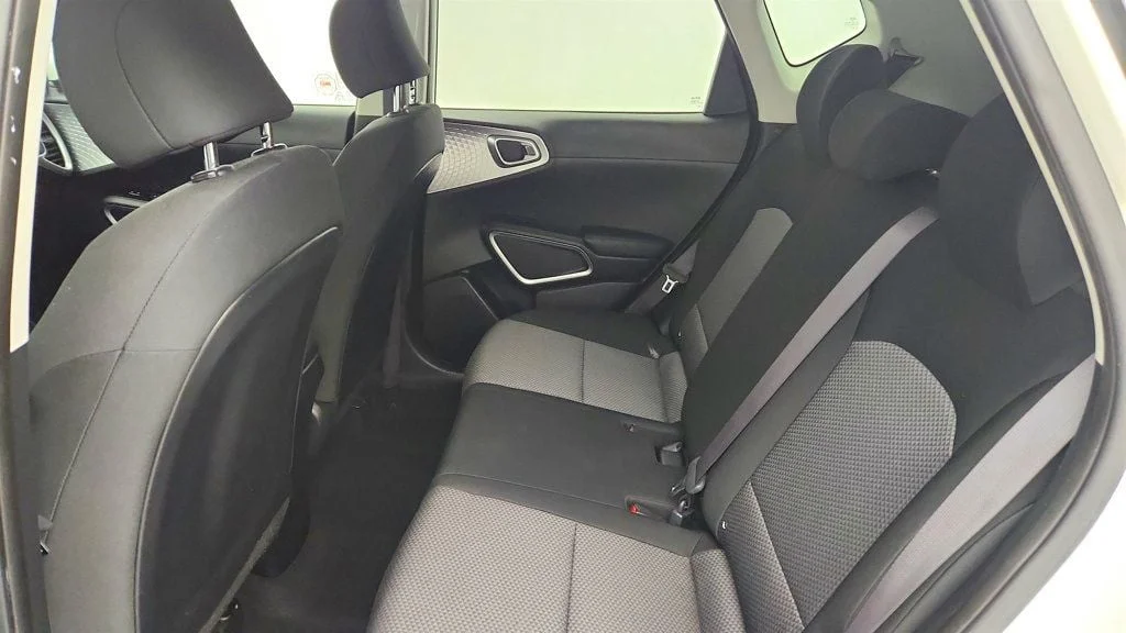 Used 2020 Snow White Pearl Kia LX IVT image 20