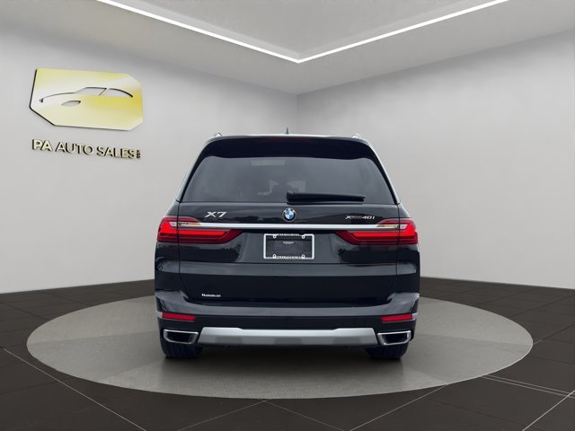 Used 2021 Black Sapphire Metallic BMW xDrive40i image 6