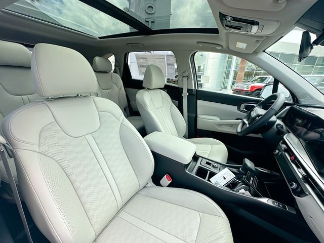 New 2026 Glacial White Pearl Kia S image 31