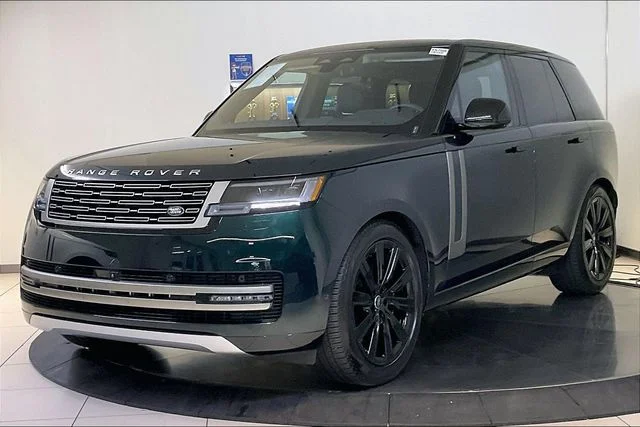2025 Land Rover Range Rover 4.4 SE SWB's photo