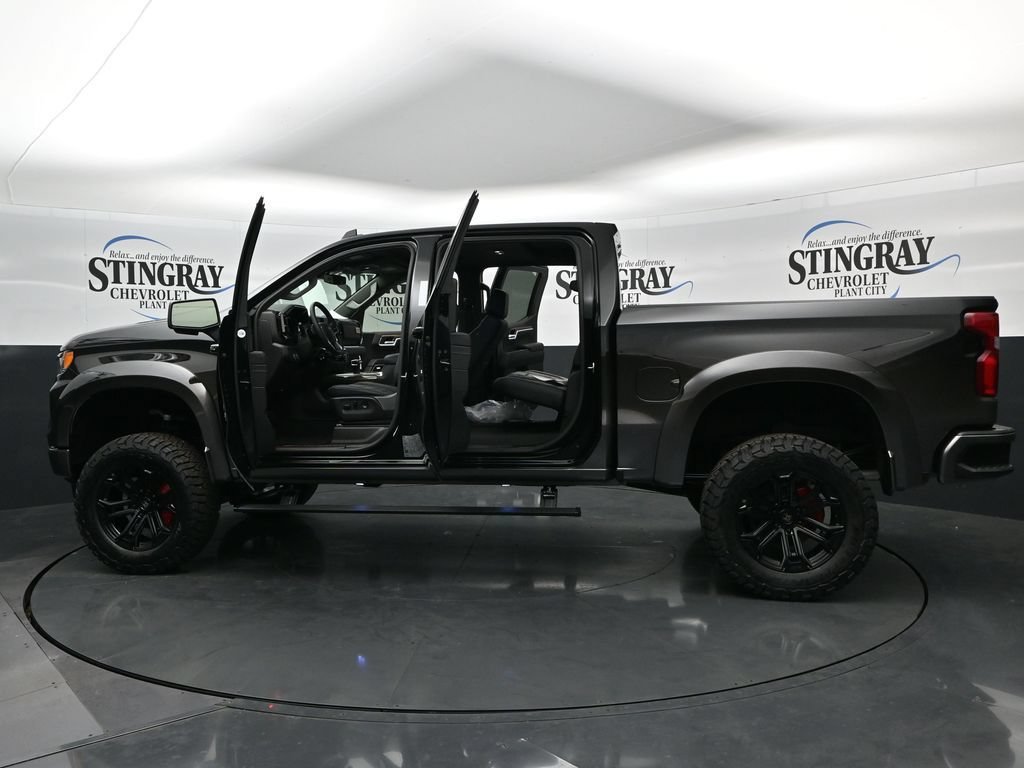 New 2026 Black Chevrolet RST image 37