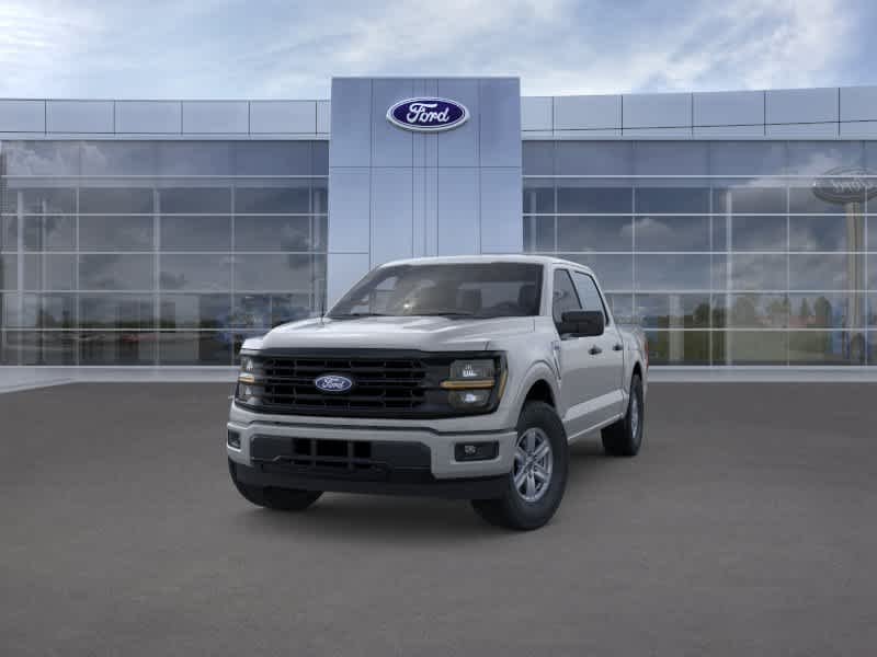 New 2026 Avalanche Ford XLT image 2