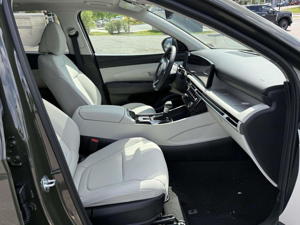 New 2026 Rockwood Green Hyundai SEL Premium AWD image 16