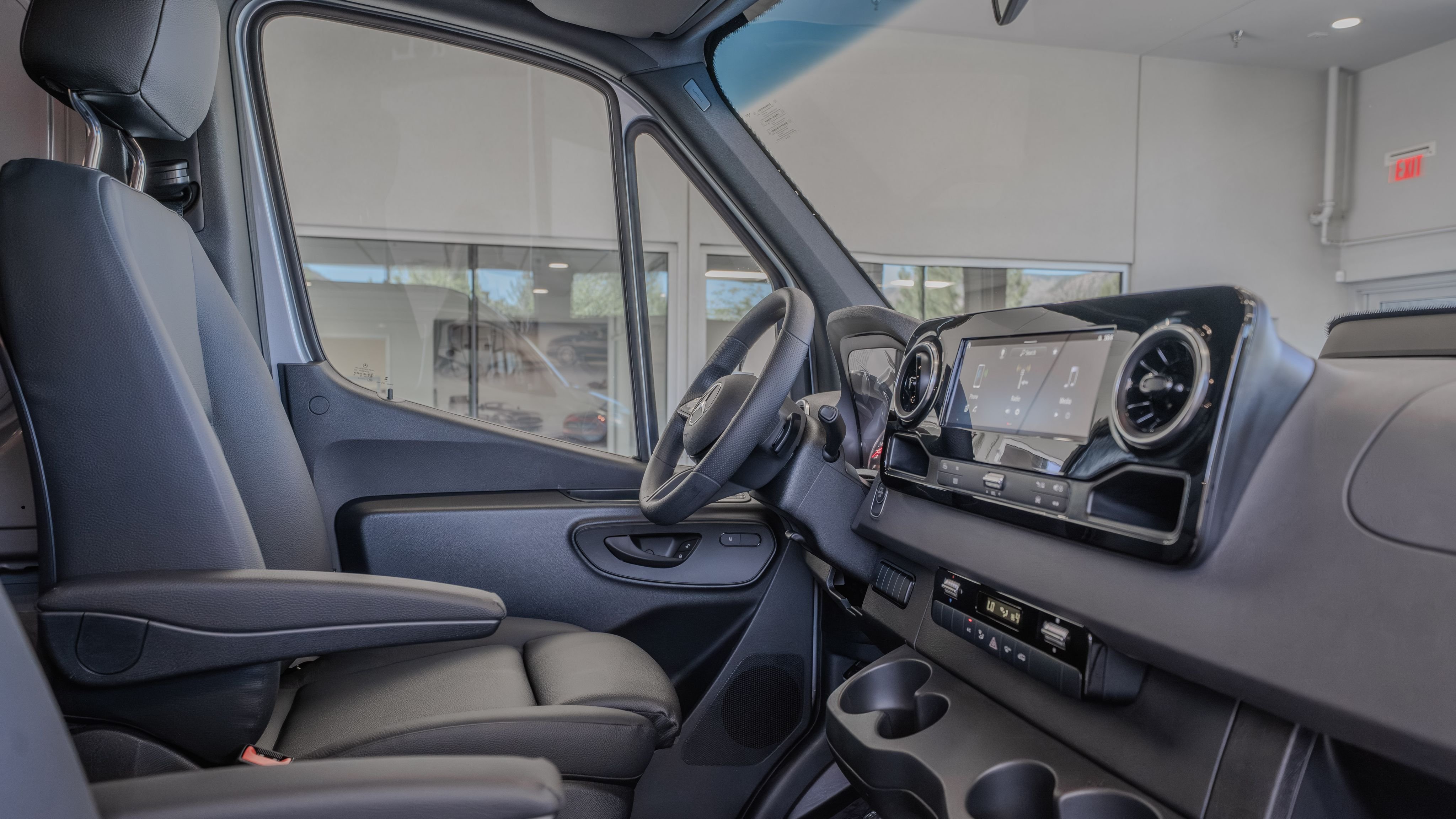 New 2025 High-tech silver metallic Mercedes-Benz Cargo 170 WB image 18