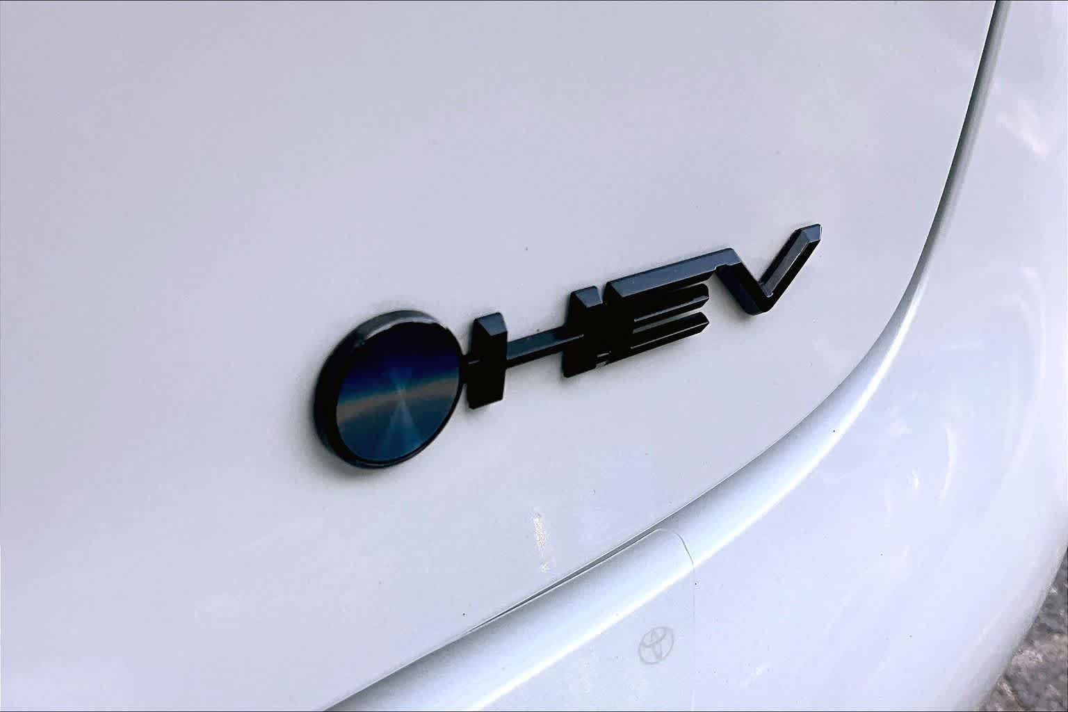 Used 2026 Wind Chill Pearl Toyota Nightshade image 10