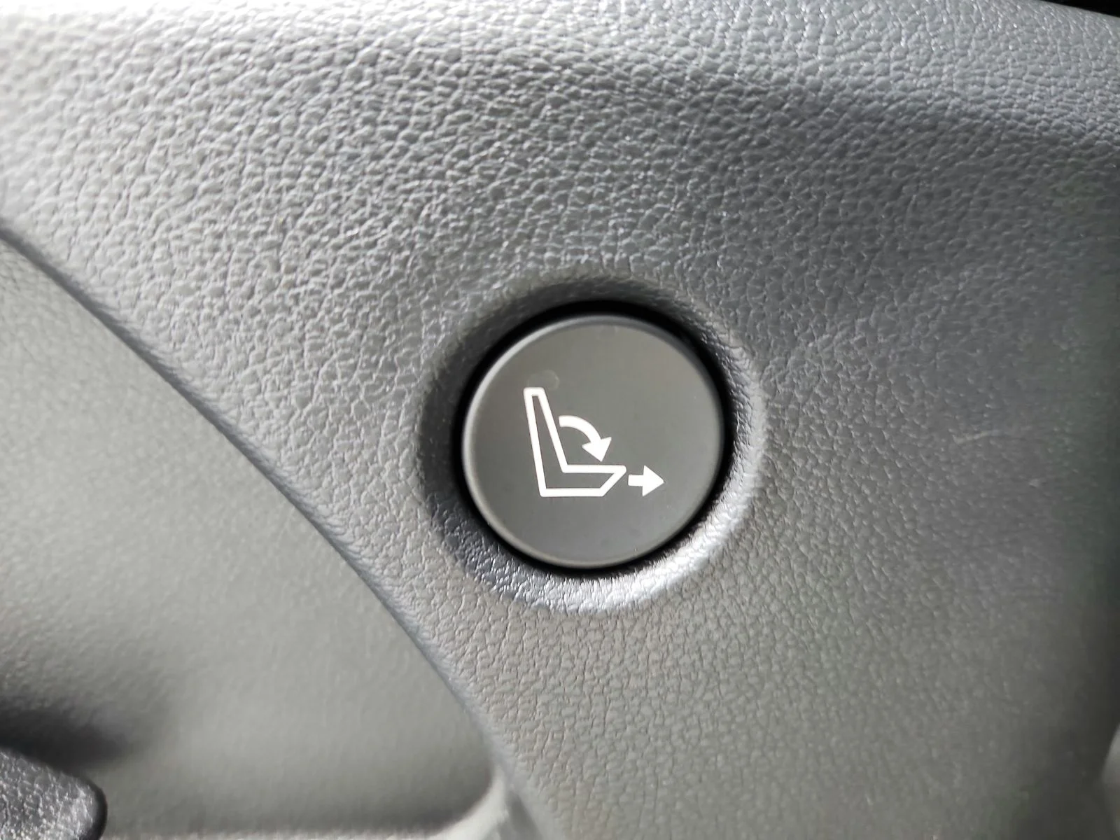 Used 2026 White Hyundai SEL image 46