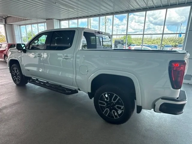Used 2026 Summit White GMC AT4 image 9