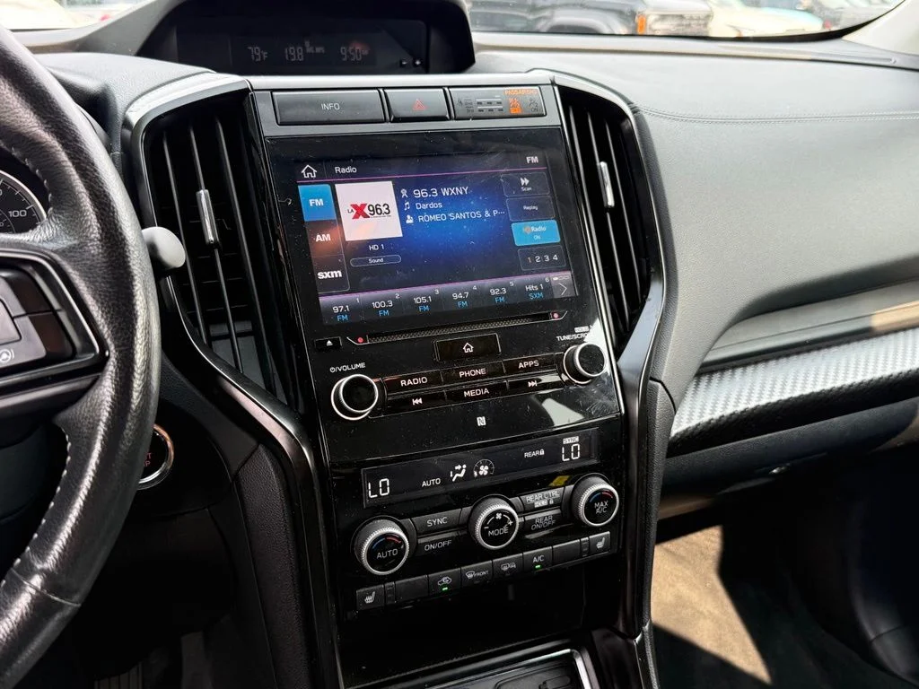Used 2022 Gray Subaru Onyx Edition image 18