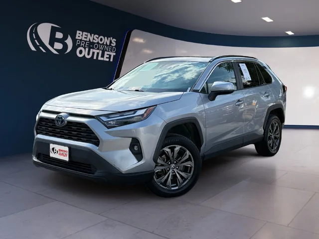 2022 Toyota RAV4 Hybrid XLE Premium