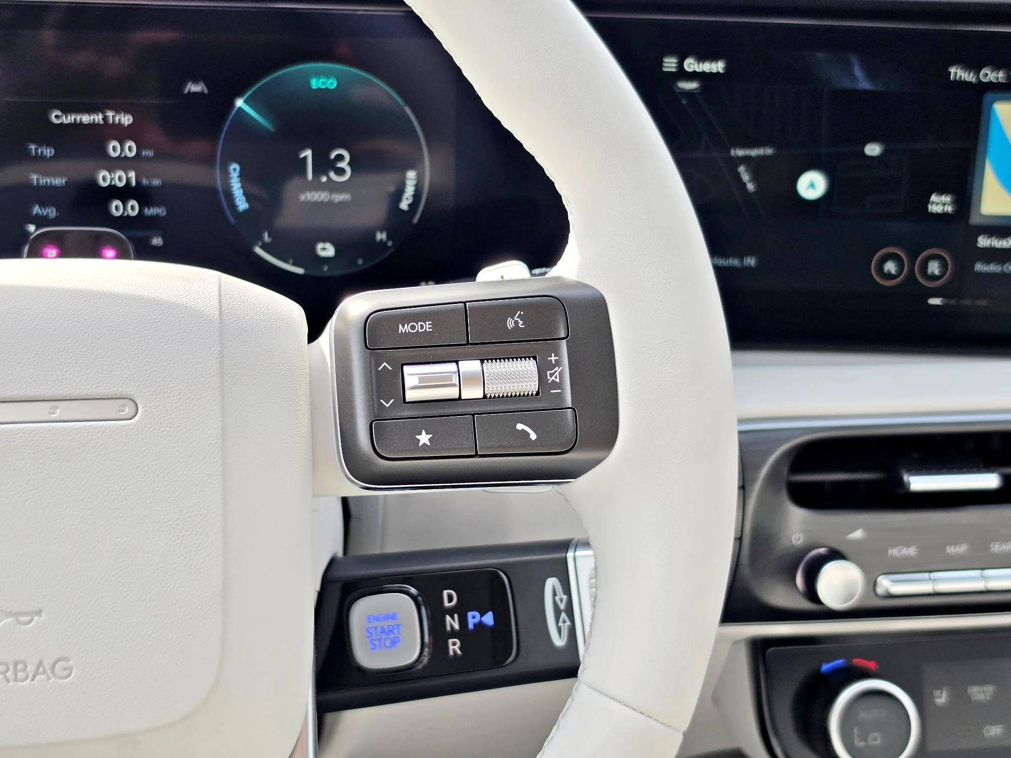 New 2027 Creamy White Pearl Hyundai SEL 7P image 15