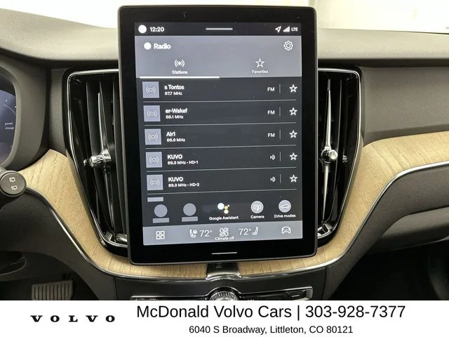 2026 Volvo XC60 Plus - Photo 16