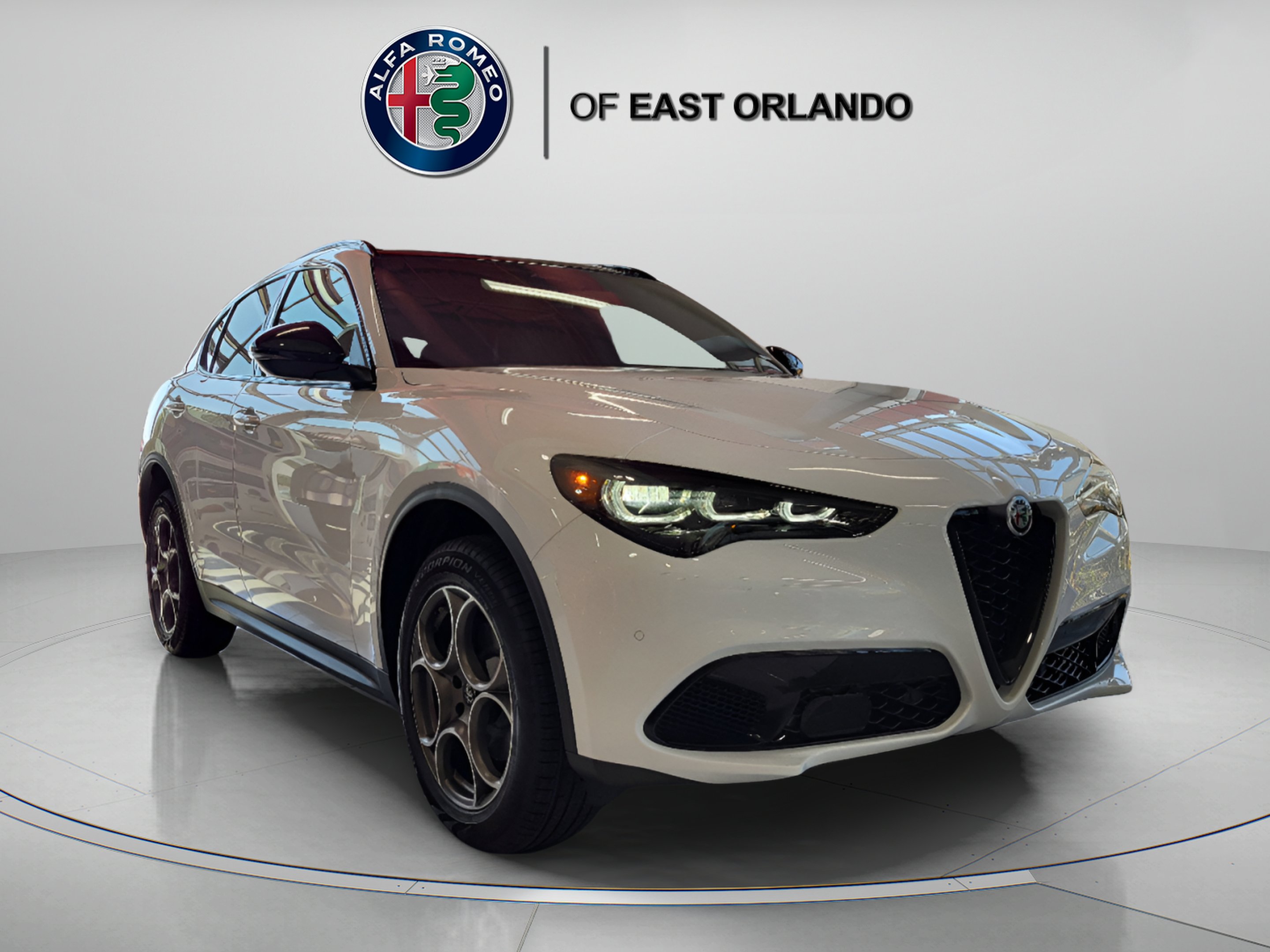 New 2025 Milano White Alfa Romeo SPRINT image 1