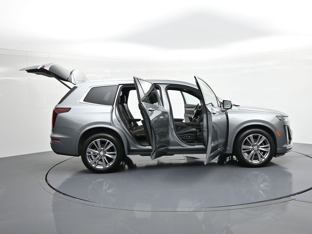 Used 2023 Silver Cadillac Premium Luxury image 21