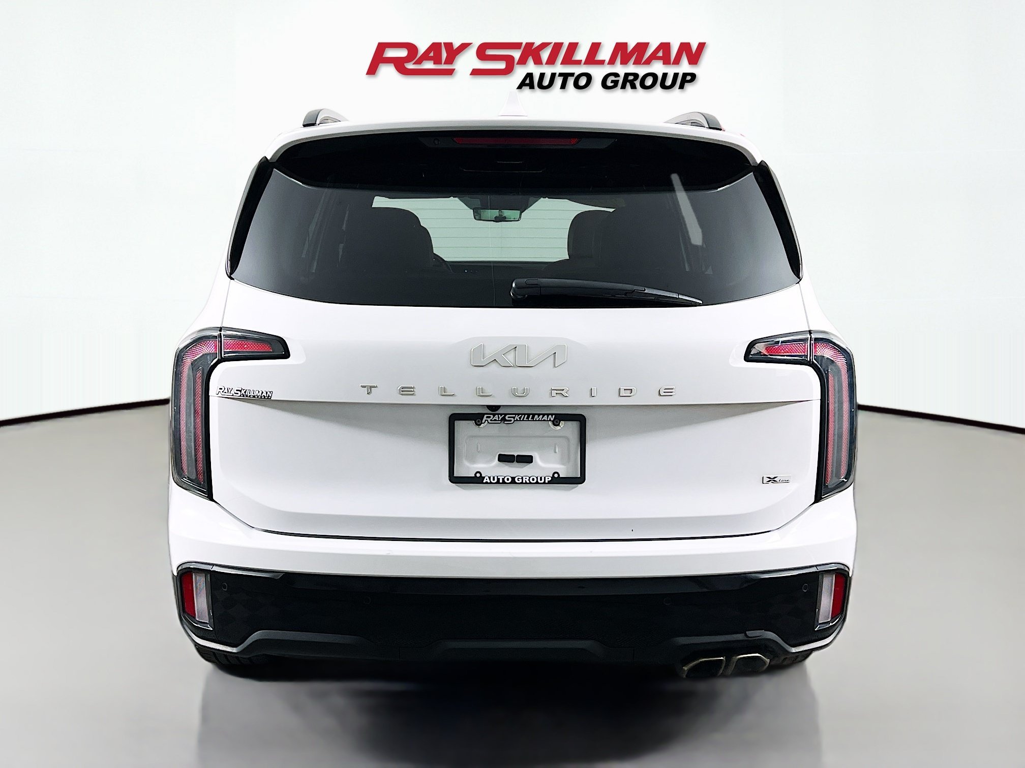 Used 2024 Glacial White Pearl Kia SX PRESTIGE X-LIN image 6