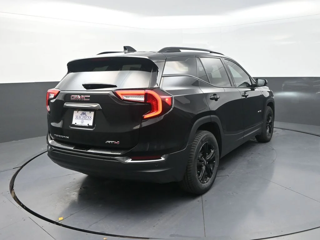 Used 2022 Black GMC AT4 image 11