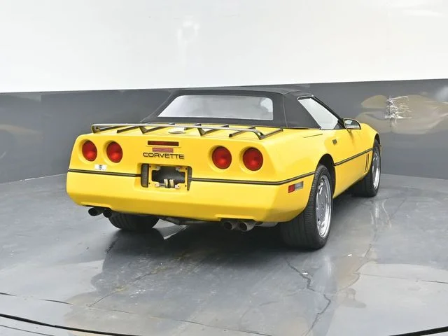 Used 1990 Yellow Chevrolet Base image 17