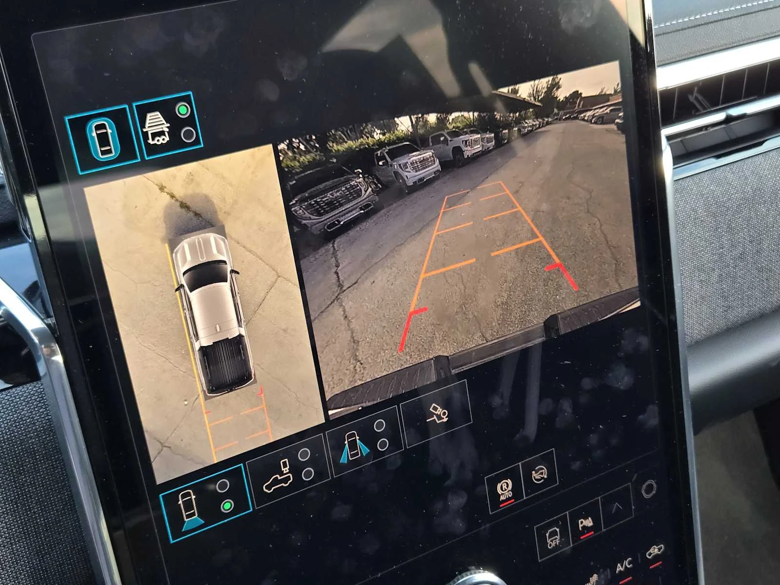 2026 GMC Sierra EV Elevation - Photo 12