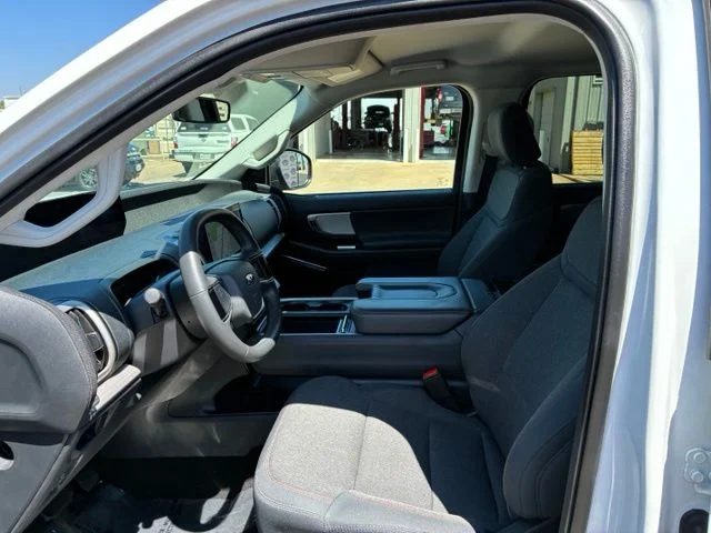 Certified Used 2025 Oxford White Ford Active image 7