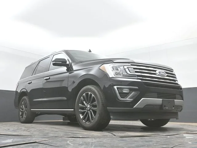 Used 2020 Black Ford Limited image 26