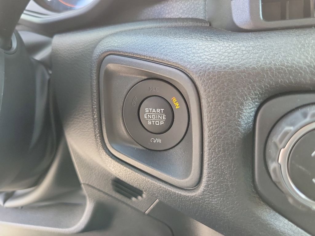 2025 Jeep Wrangler 4-Door Sport S - Photo 28
