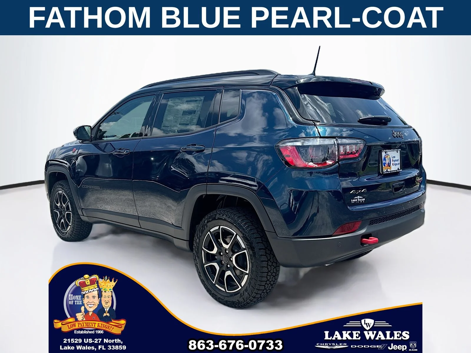 New 2026 Fathom Blue Pearl-Coat Exterior Paint Jeep Trailhawk image 4