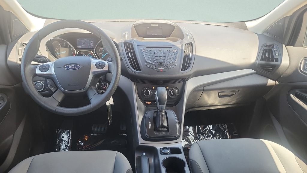 Used 2015 Blue Ford SE image 11