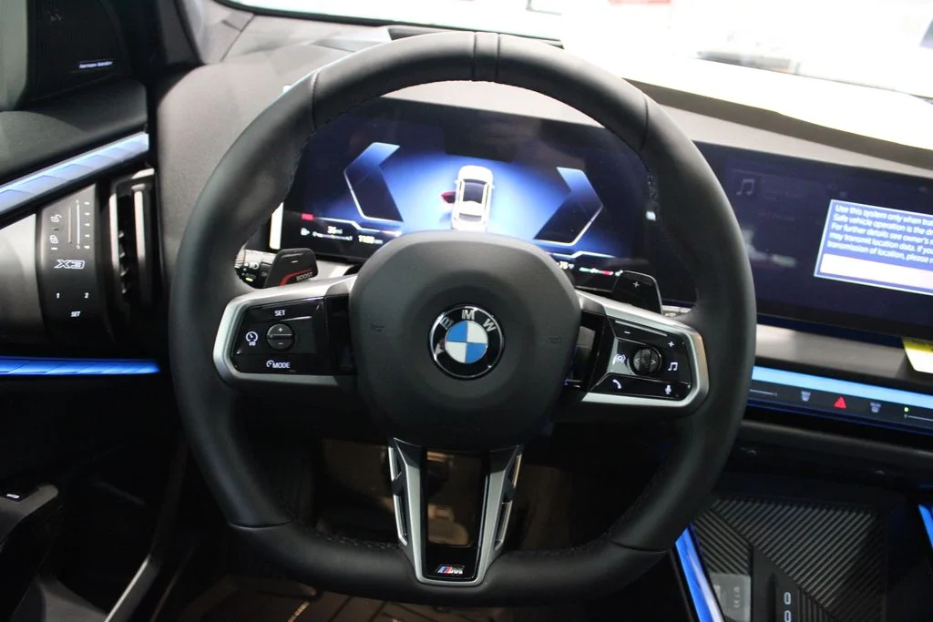 New 2026 Alpine White BMW 30 xDrive image 21