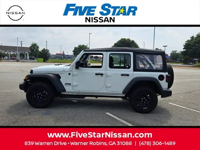 Used 2026 White Jeep Sport image 4