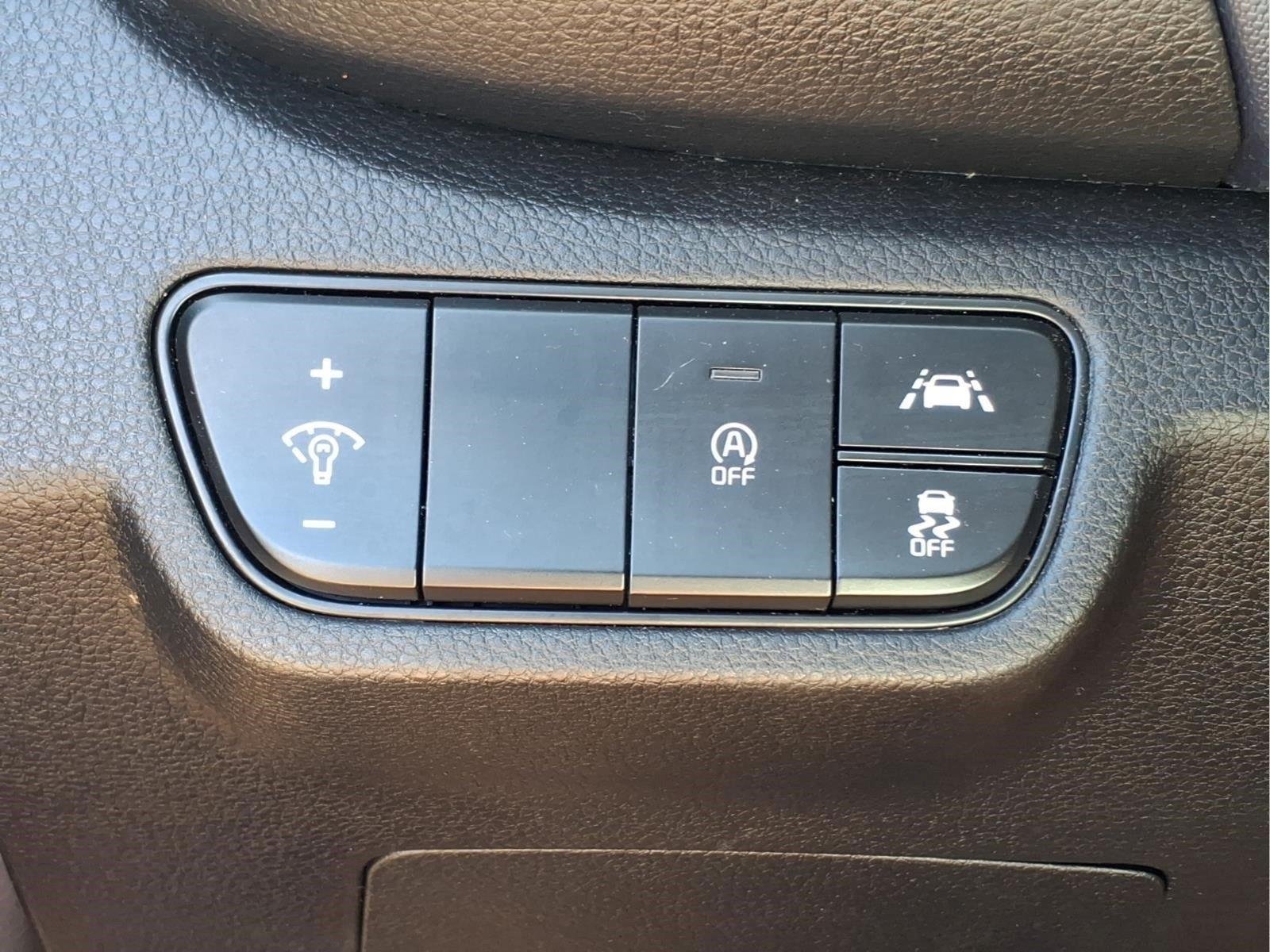 Used 2023 Mars Orange Kia Nightfall image 19