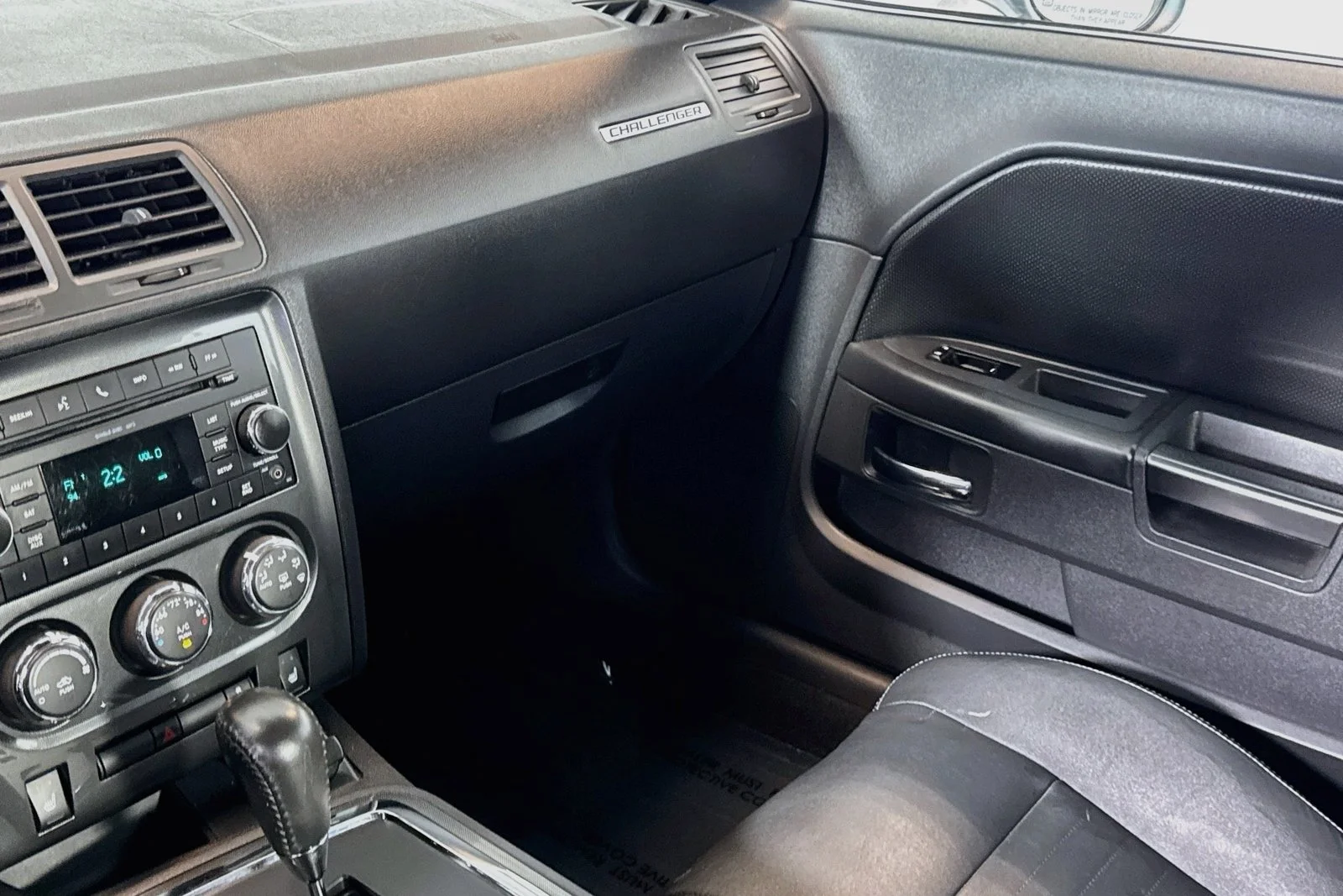 Used 2011 Billet Metallic Dodge  image 19