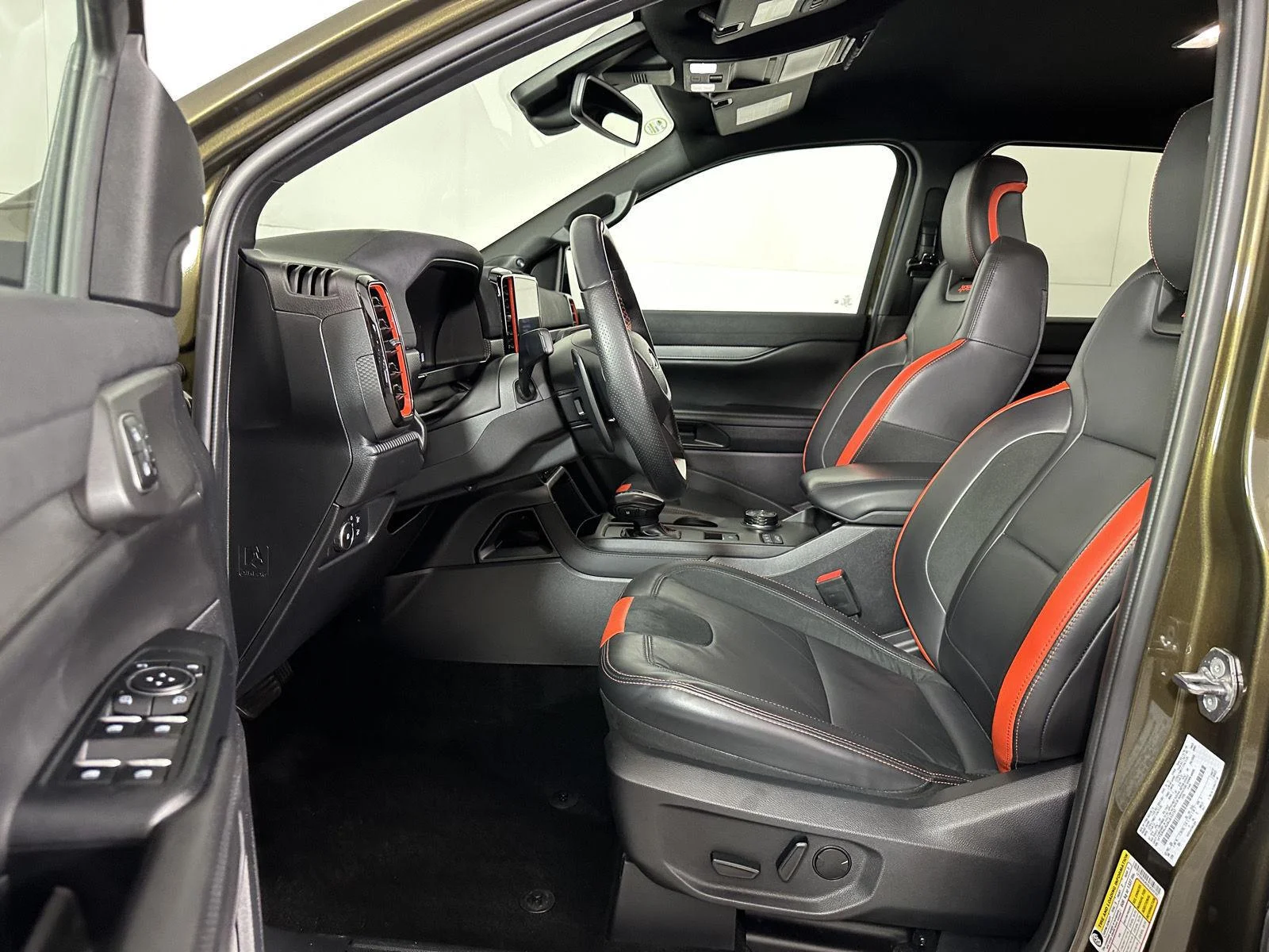 Used 2025 Shelter Green Ford Raptor image 11