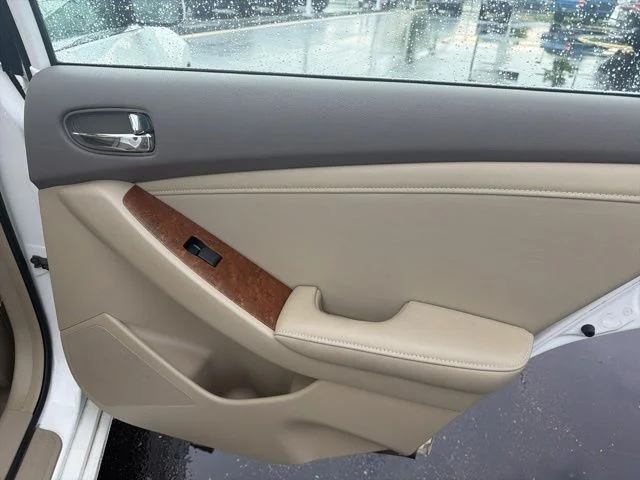 2009 Nissan Altima - Photo 31