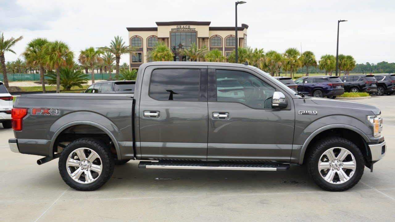 Used 2019 Gray Ford LARIAT image 4