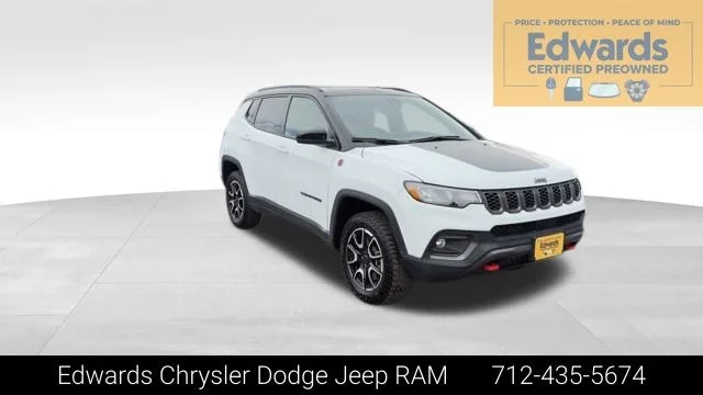2025 Jeep Compass Trailhawk 4X4's photo