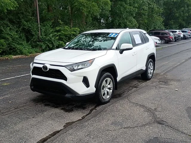 Used 2022 White Toyota LE image 7