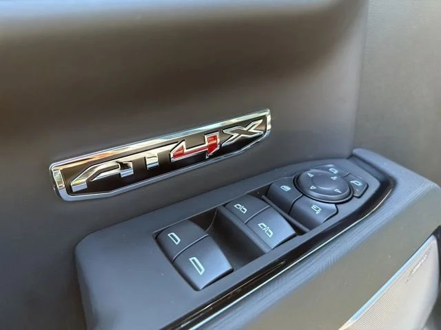 2026 GMC Sierra 1500 AT4X - Photo 13