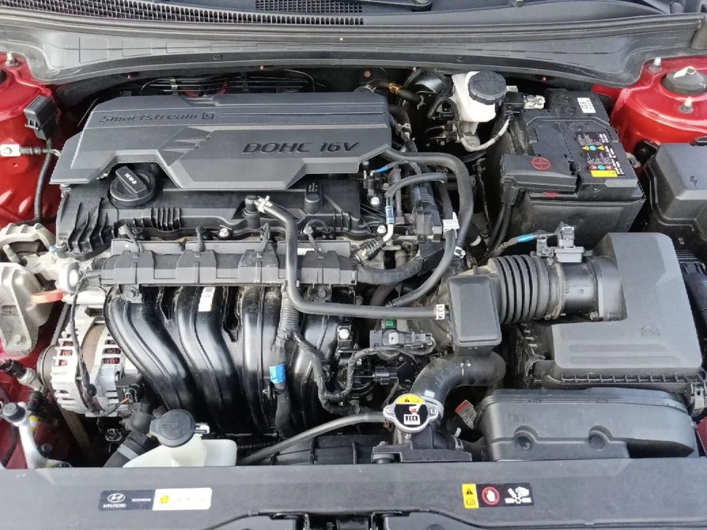 Used 2023 Red Hyundai Limited image 34