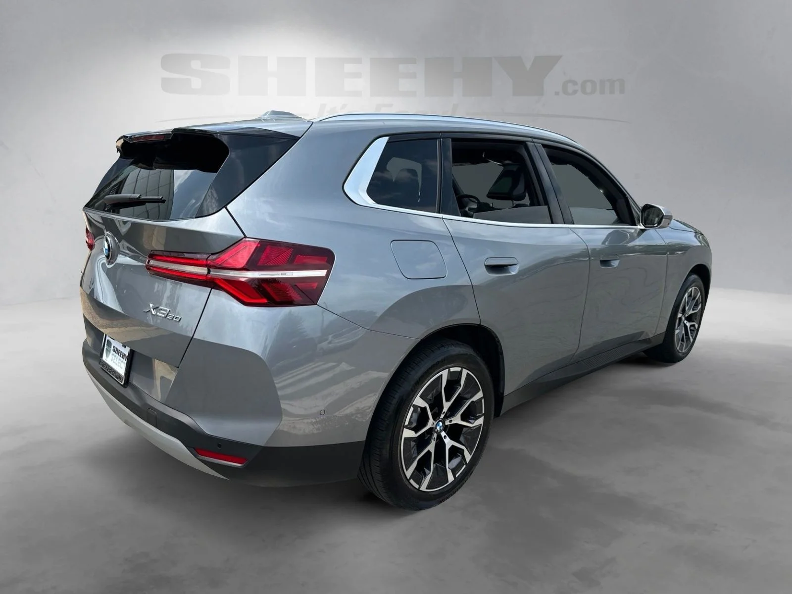 Used 2026 Gray BMW 30 xDrive image 13