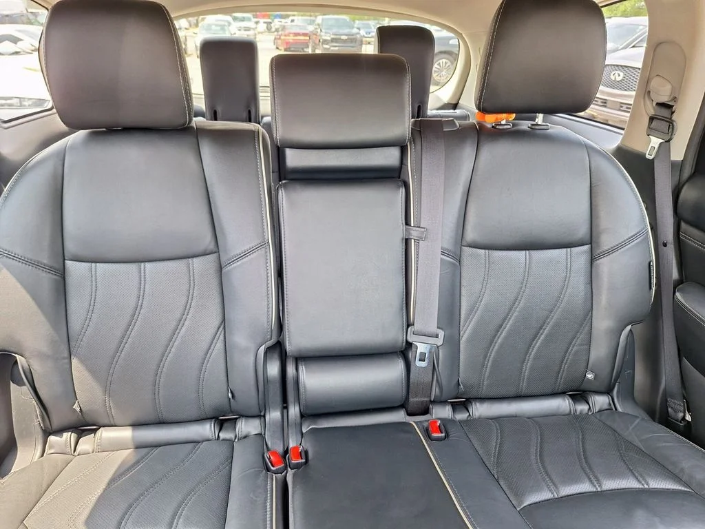Used 2020 Blue INFINITI LUXE image 32