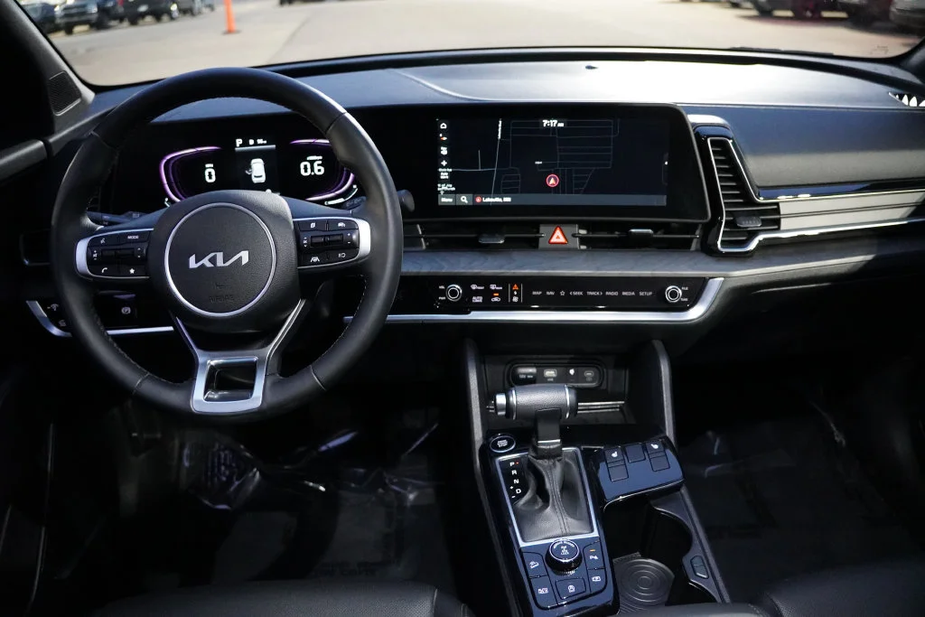 Used 2024 Gravity Gray Kia X-Line image 19