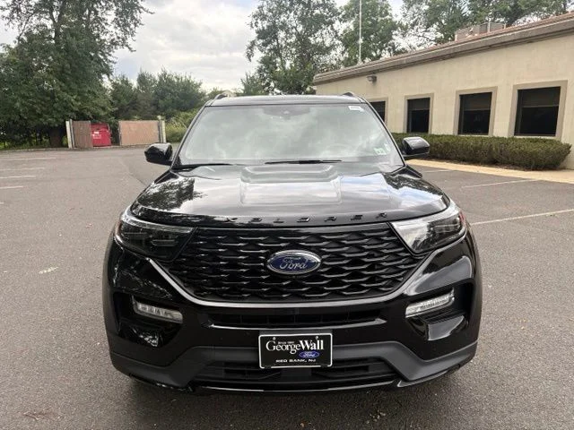 Certified Used 2023 Black Metallic Ford ST-Line image 11