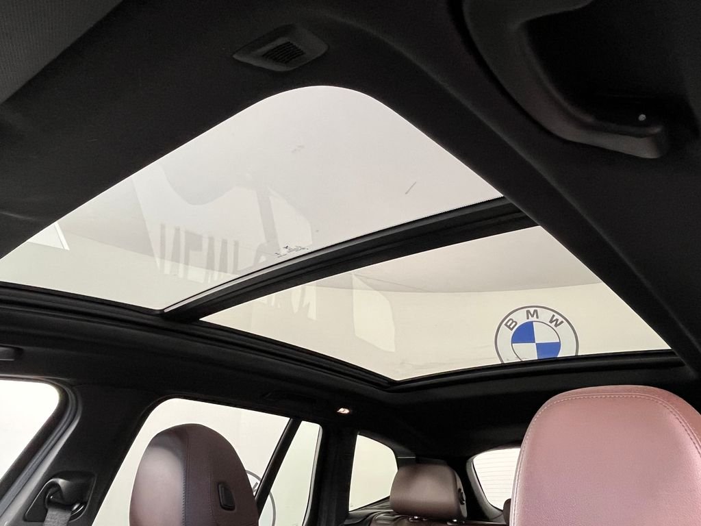 Used 2023 Red BMW M40i image 31