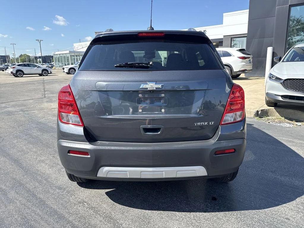 Used 2016 Gray Chevrolet LT image 2