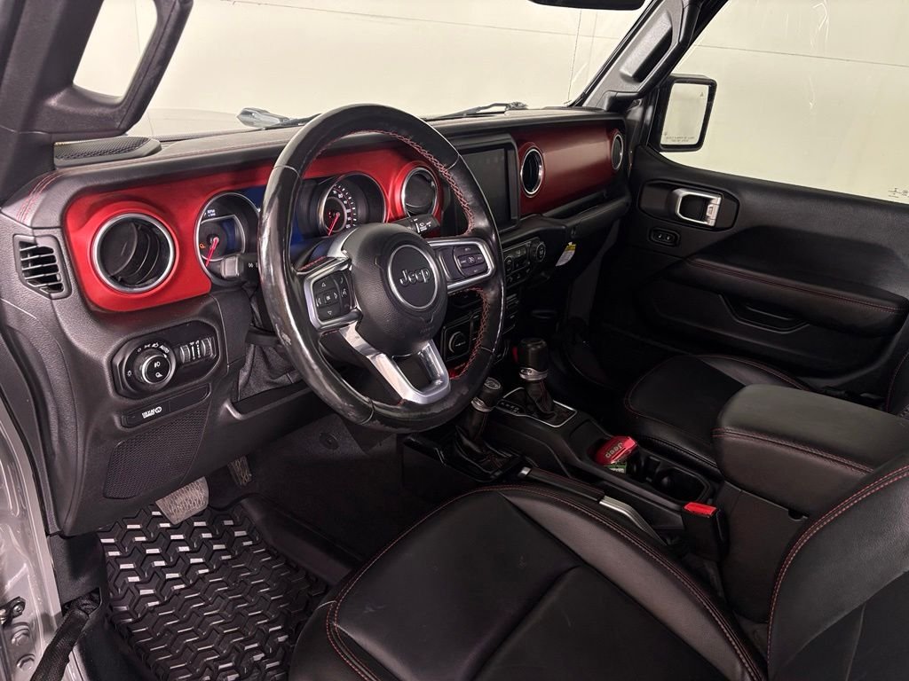 Used 2021 Gray Jeep Rubicon image 16