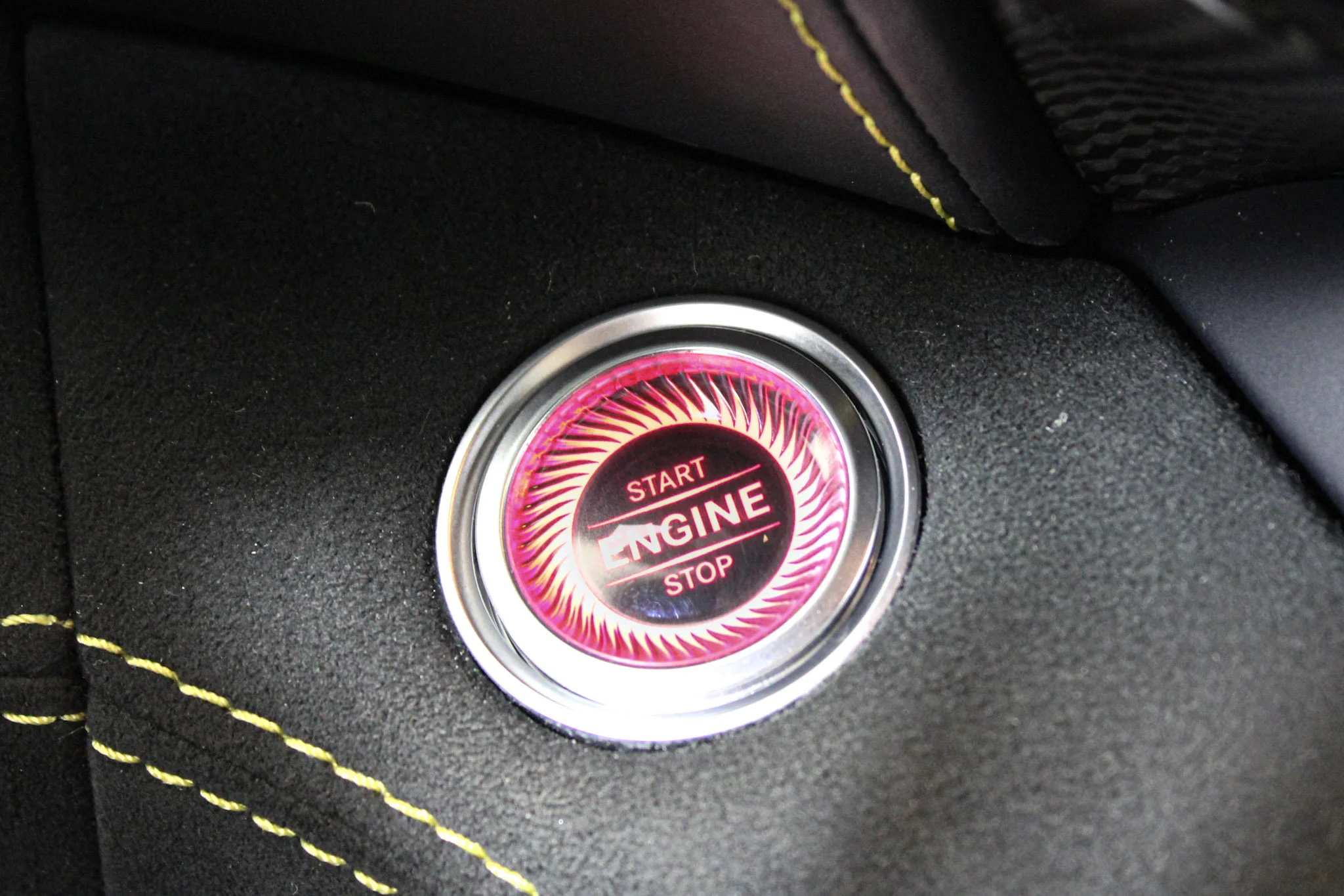 Used 2020 White Mercedes-Benz R PRO image 45