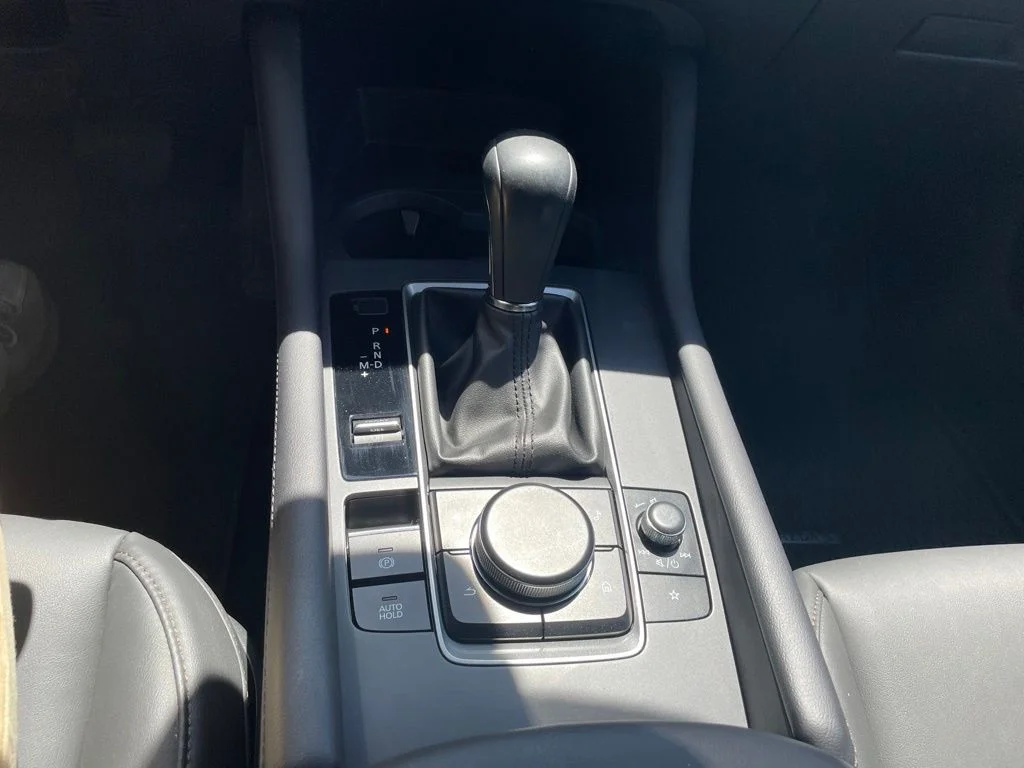 Used 2022 Machine Gray Mazda Select image 20