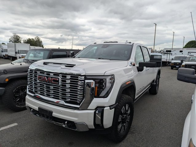2024 GMC Sierra 3500 HD Denali