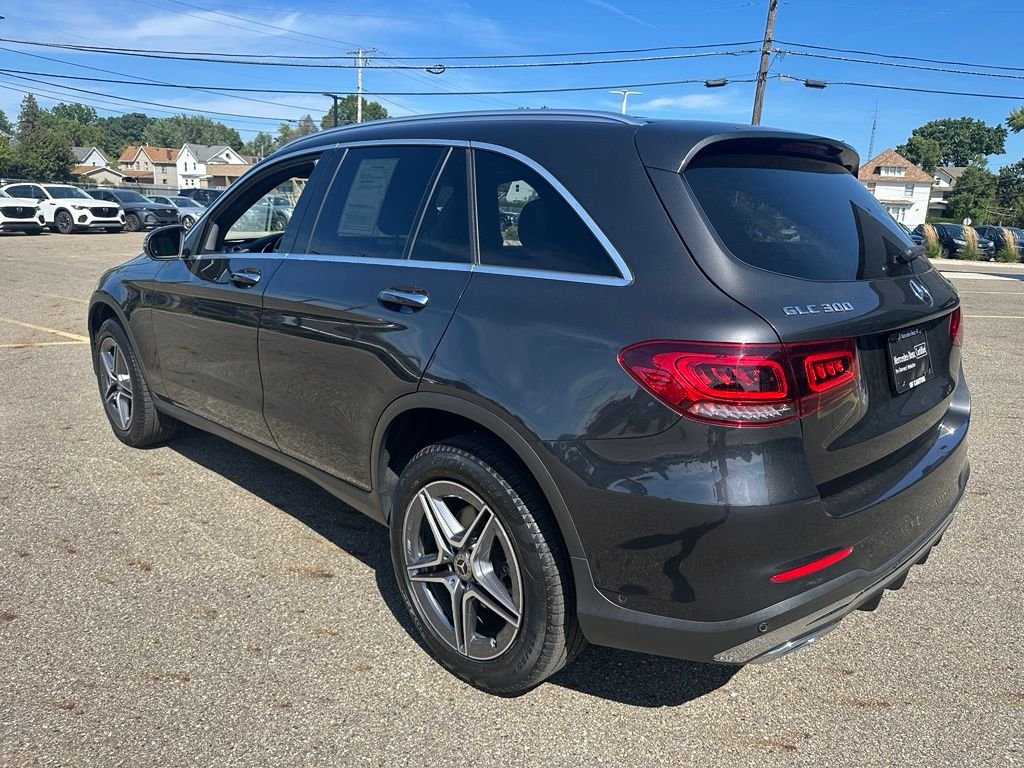 Used 2022 Gray Mercedes-Benz GLC 300 image 7