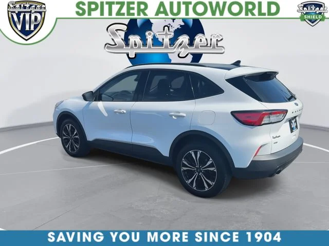 Used 2022 Oxford White Ford SE image 7